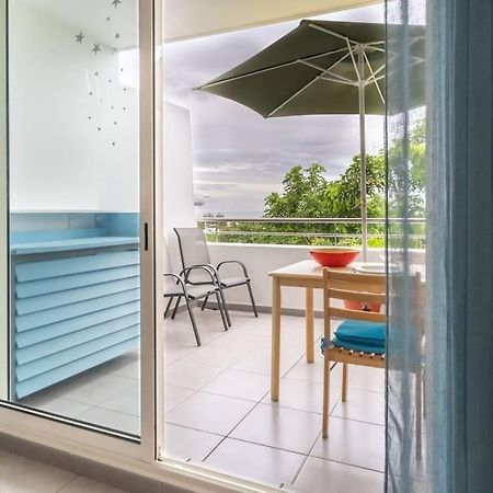 Flamboyant - Studio 2 Personnes Avec Lit De Qualite Hoteliere Separable Pour Couple Ou Amis Avec Tres Belle Terrasse A 12 Min A Pied Ou 4 Min En Voiture Du Lagon De L'Ermitage - St Gilles Les Bains La Saline Les Bains Exterior foto